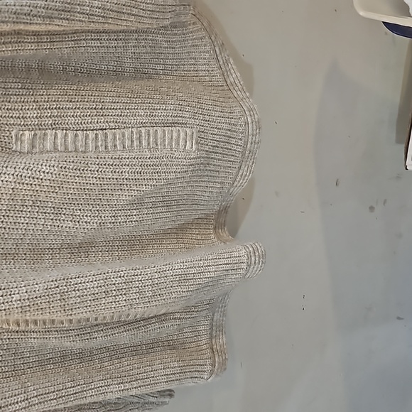 Women's sweater (F41) - Picture 5 of 6